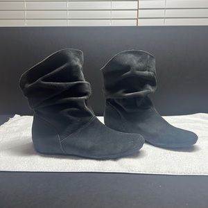 GIANNI BINI gray suede cuff booties Sz 8